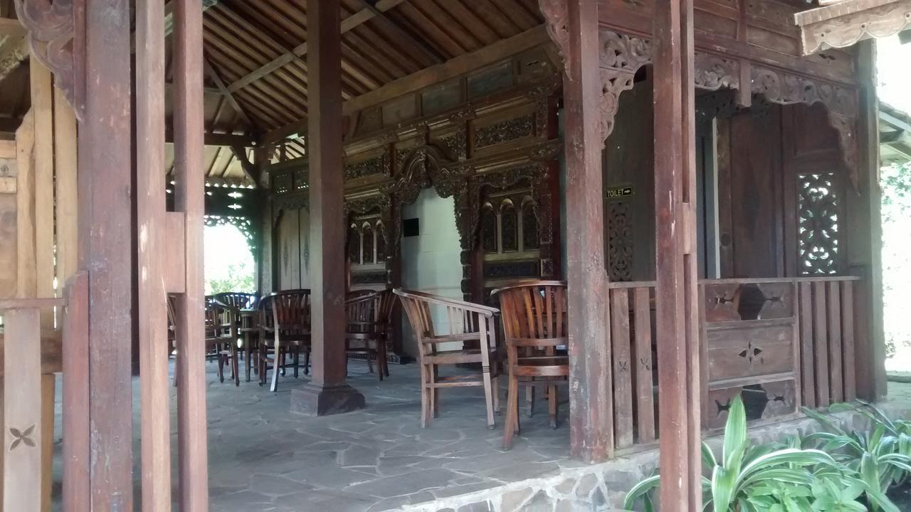 La Oma Hotel&Cafe Lembang Esterno foto
